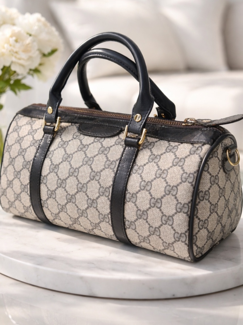 🛑✋Price Drop 🛑✋Authentic Gucci Boston Handbag,